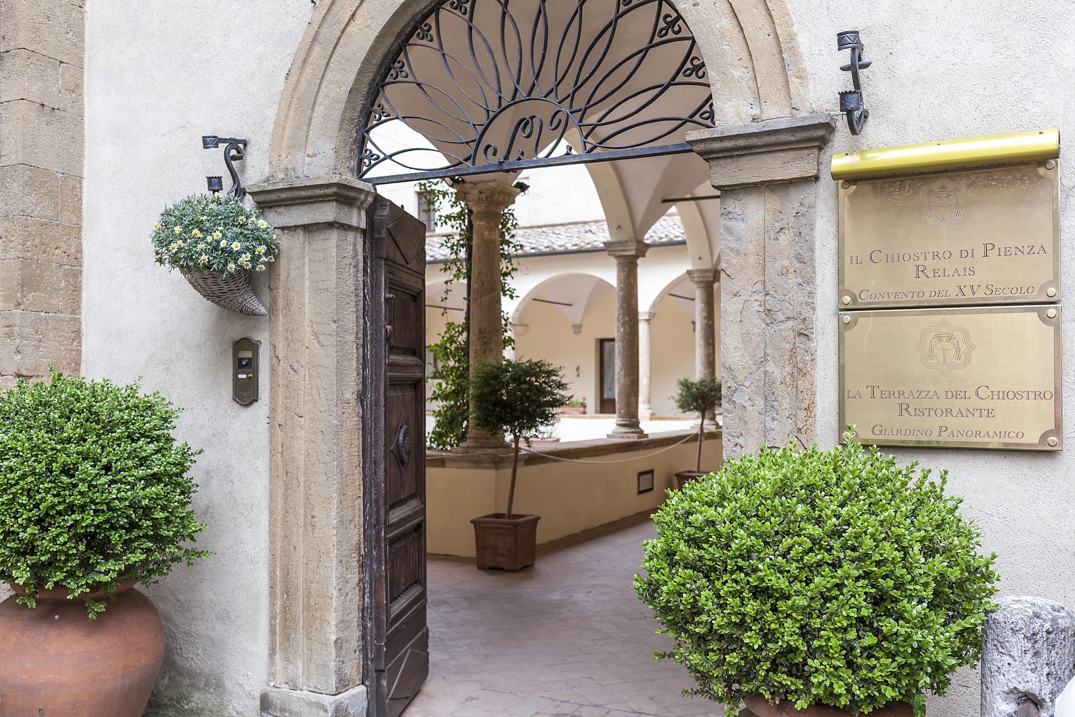 מלון Relais Il Chiostro Di פיינצה מראה חיצוני תמונה