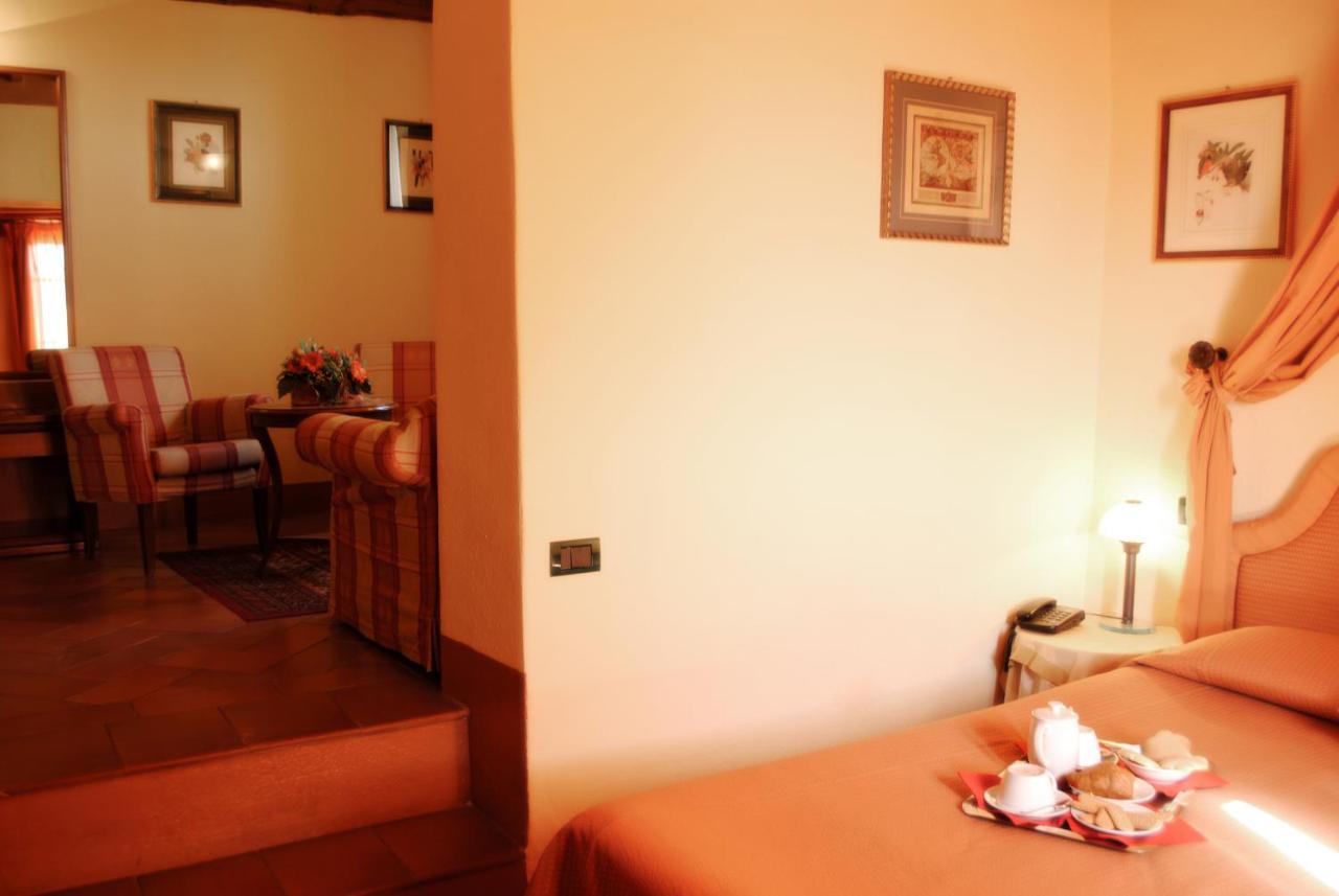 מלון Relais Il Chiostro Di פיינצה חדר תמונה